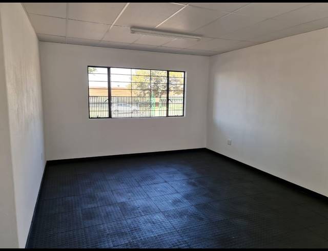 455M² WAREHOUSE TO LET IN WADEVILLE